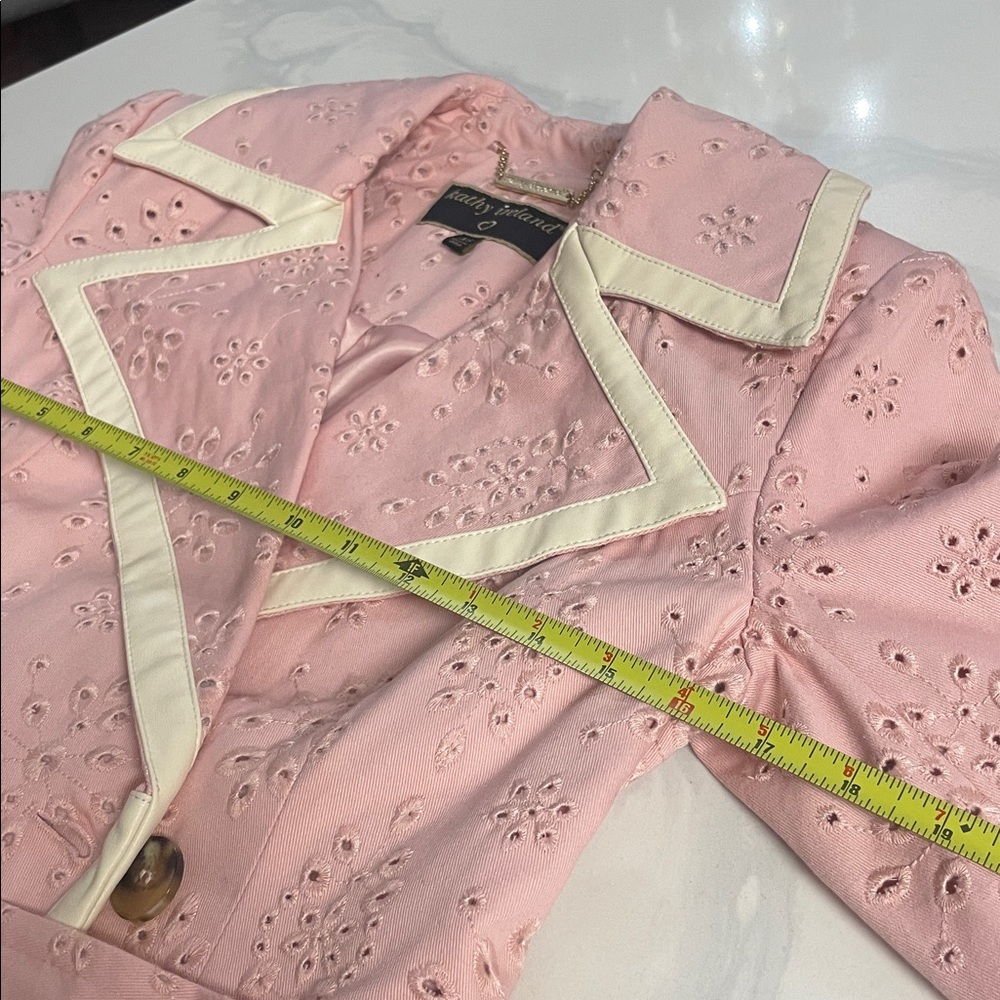 KATHY IRELAND PINK COAT - Picture 5 of 11